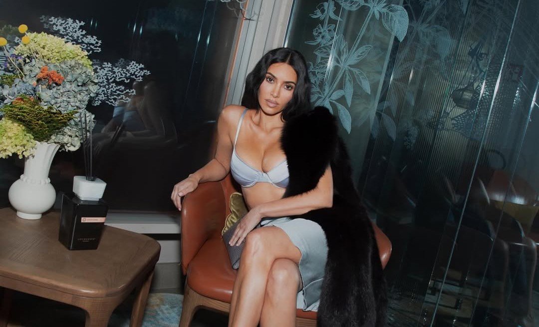 Kim Kardashian e Drake: l’attenzione globale sulla nuova coppia Kim Kardashian e Drake: l’attenzione globale sulla nuova coppia