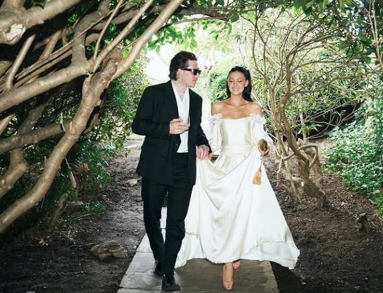 Brooklyn Beckham rompe il silenzio: la famiglia sotto accusa Brooklyn Beckham rompe il silenzio: la famiglia sotto accusa