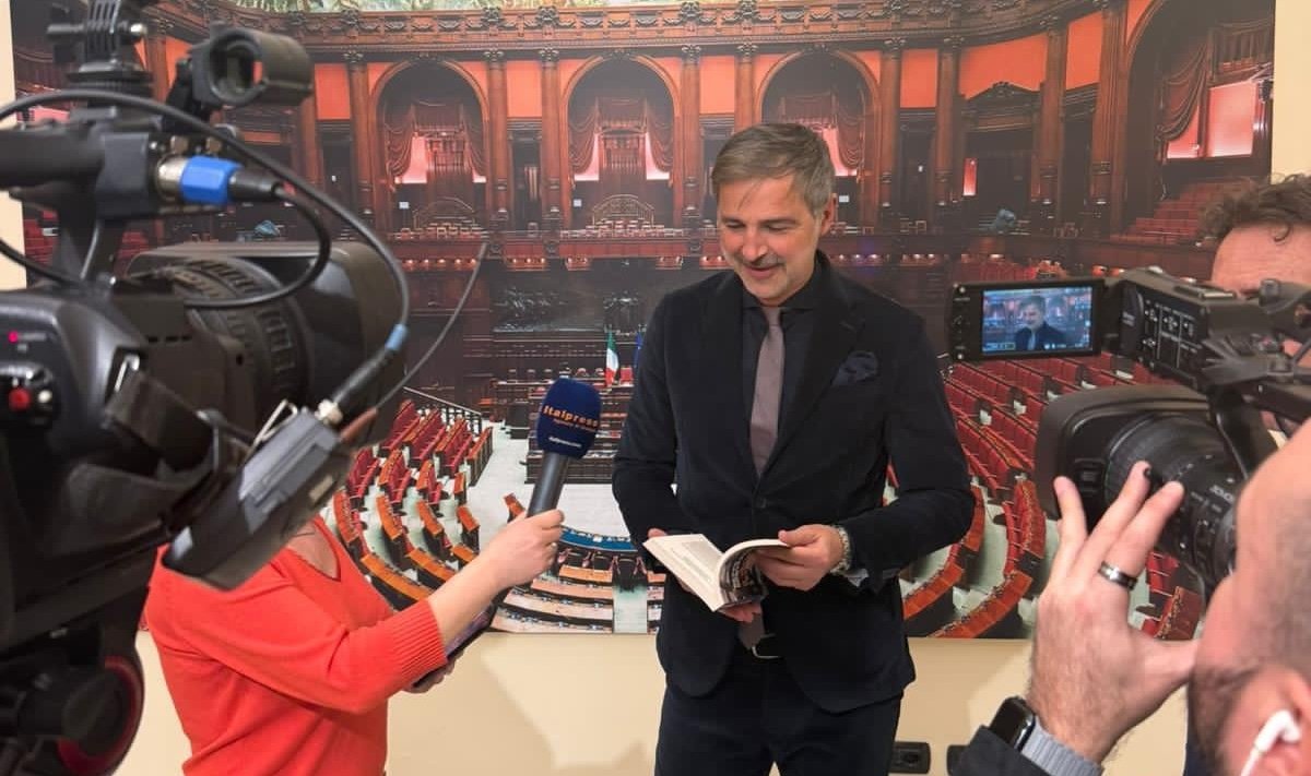 Beppe Convertini racconta l’Italia dei borghi e delle tradizioni Beppe Convertini racconta l’Italia dei borghi e delle tradizioni