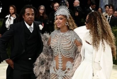Beyoncé Blu Ivy e Ja Z Met Gala 2026 ph IG
