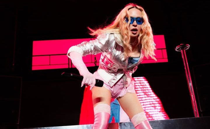 Madonna infiamma Times Square con un evento a sorpresa