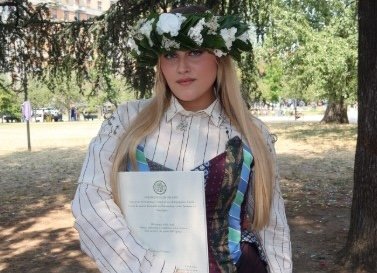 La laurea di BigMama: il retroscena intimo e toccante La laurea di BigMama: il retroscena intimo e toccante