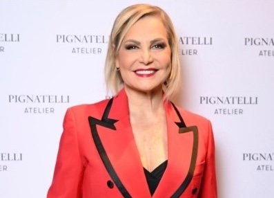 Simona Ventura: il retroscena mai rivelato sulla sua gravidanza Simona Ventura: il retroscena mai rivelato sulla sua gravidanza