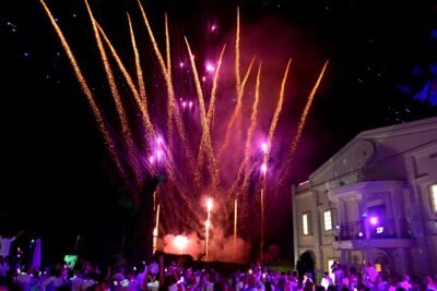 White Dinner Water Show 2026 ph press14