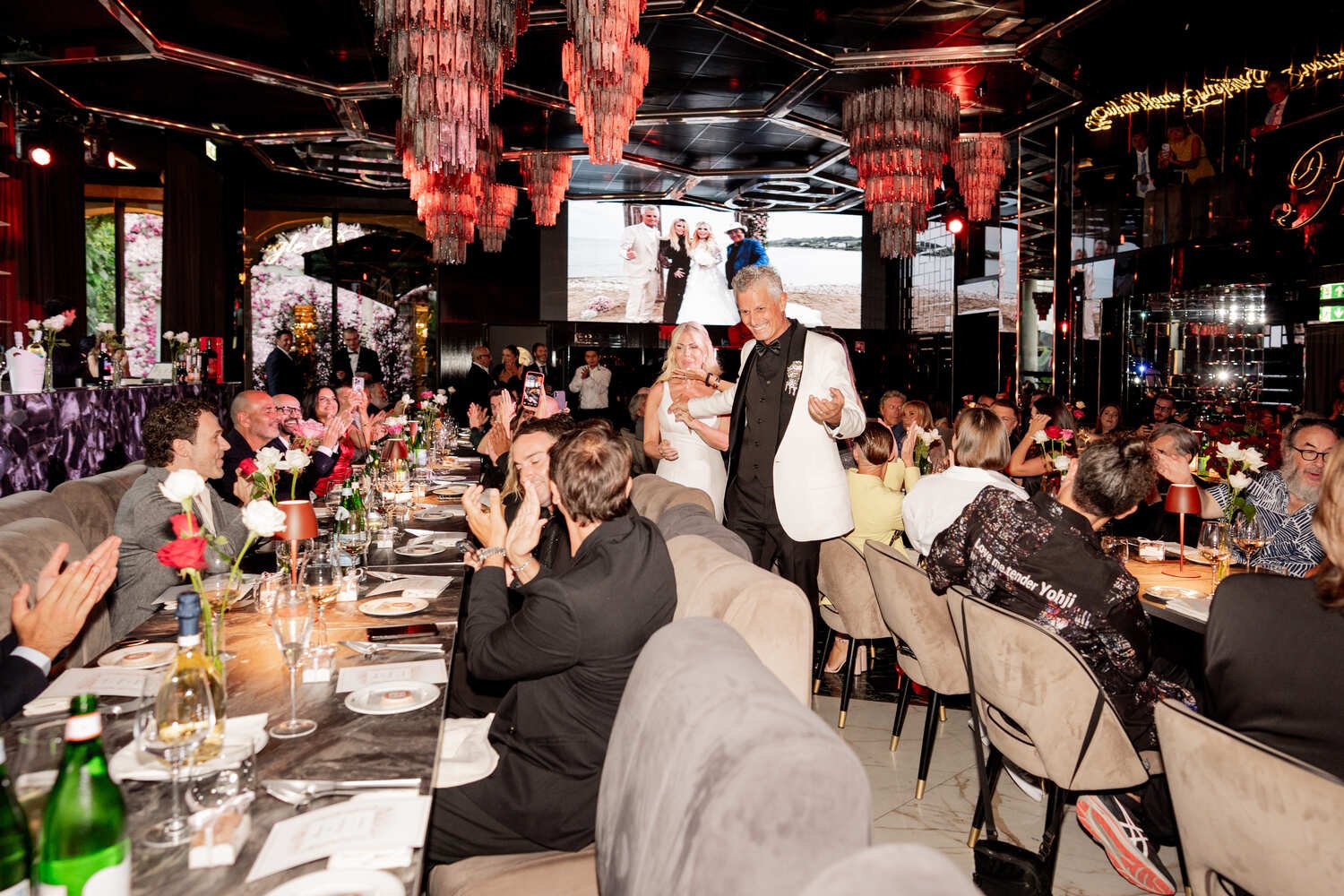 Antonio Vandoni e Ileana Falcone festeggiano le nozze a Milano Antonio Vandoni e Ileana Falcone festeggiano le nozze a Milano