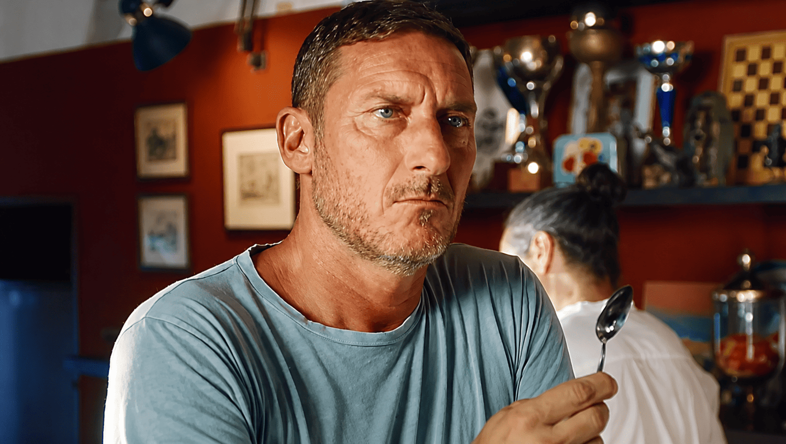 Francesco Totti irriconoscibile: perchè Roma lo ignora Francesco Totti irriconoscibile: perchè Roma lo ignora