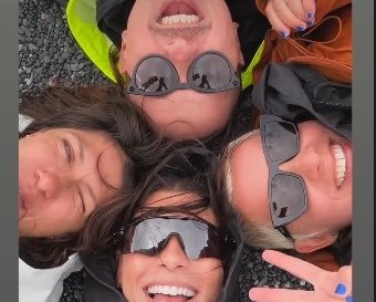 Elisa ed Emma, l’esperienza indimenticabile vissuta tra amiche Elisa ed Emma, l’esperienza indimenticabile vissuta tra amiche