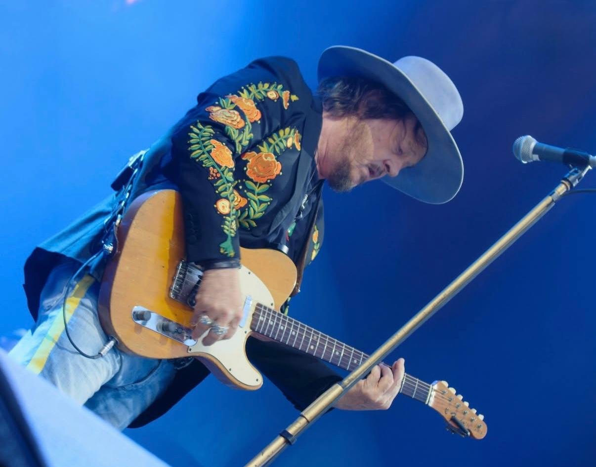 Zucchero esprime dubbi sulla guida del Festival di Sanremo