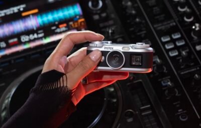 instax Pal 2™ ph Press