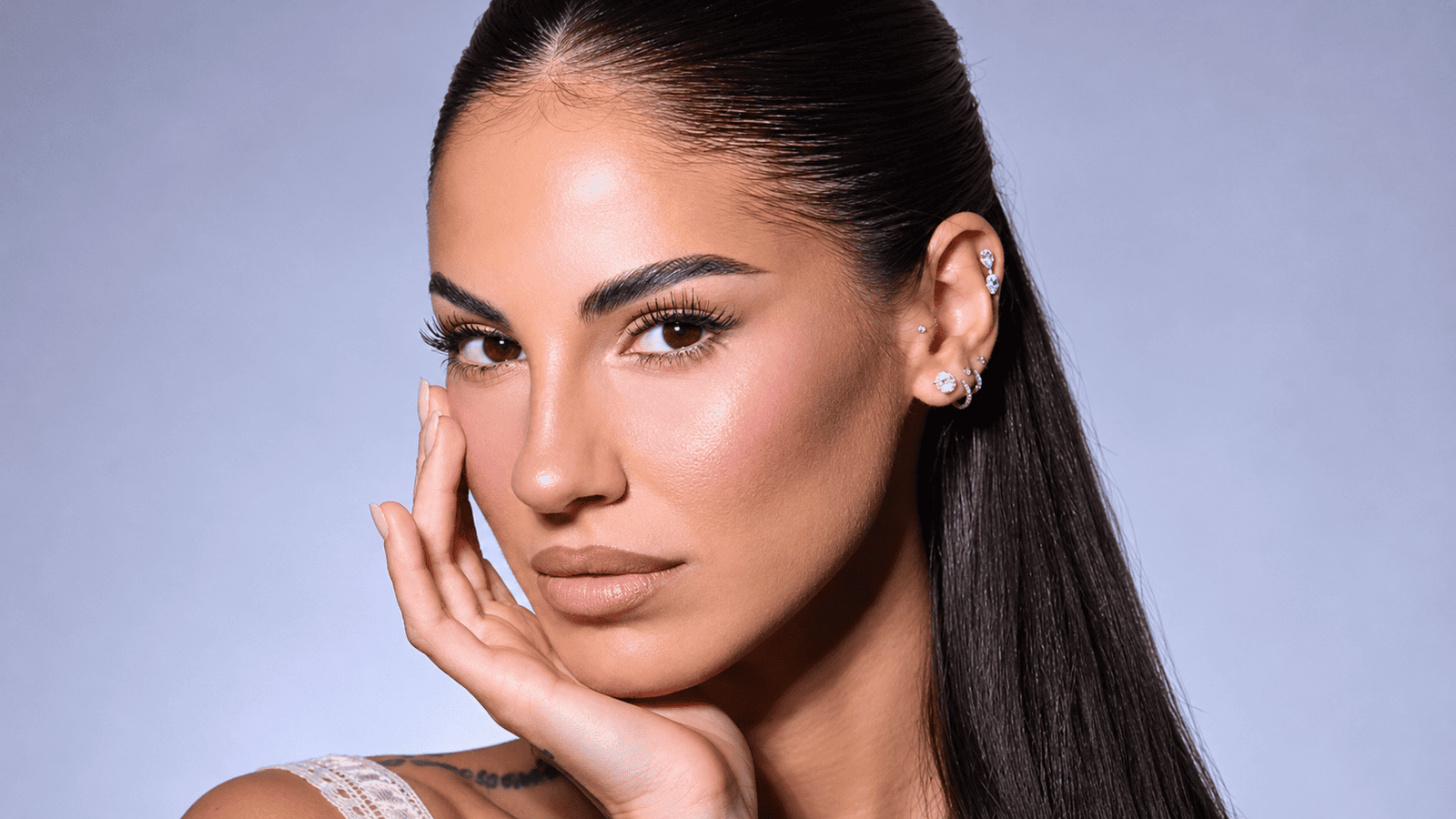 Giulia De Lellis rivede il suo rapporto con i filler alle labbra Giulia De Lellis rivede il suo rapporto con i filler alle labbra